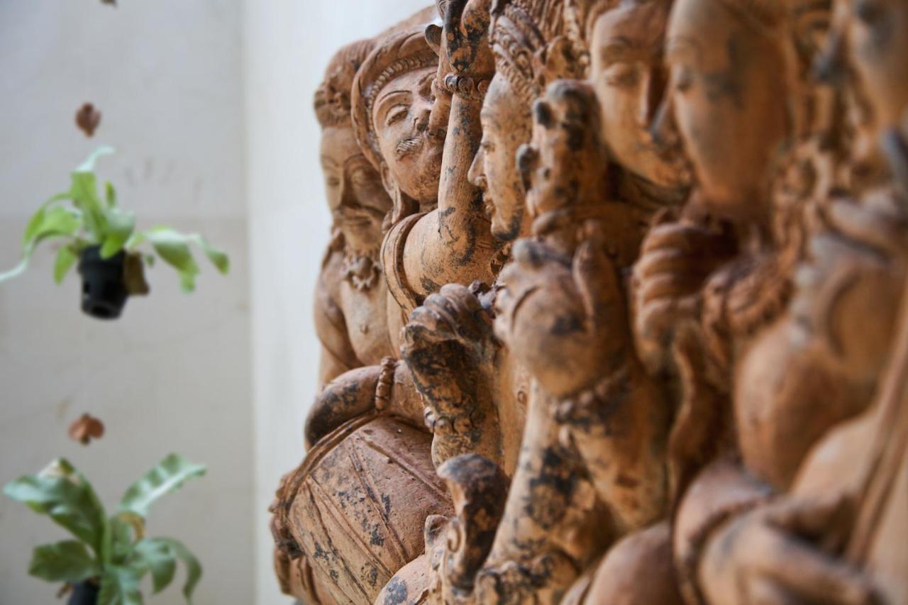 Upni Duniya - Luxury, Beachfront 9-Suites Villa バンラック・ビーチ 部屋 写真