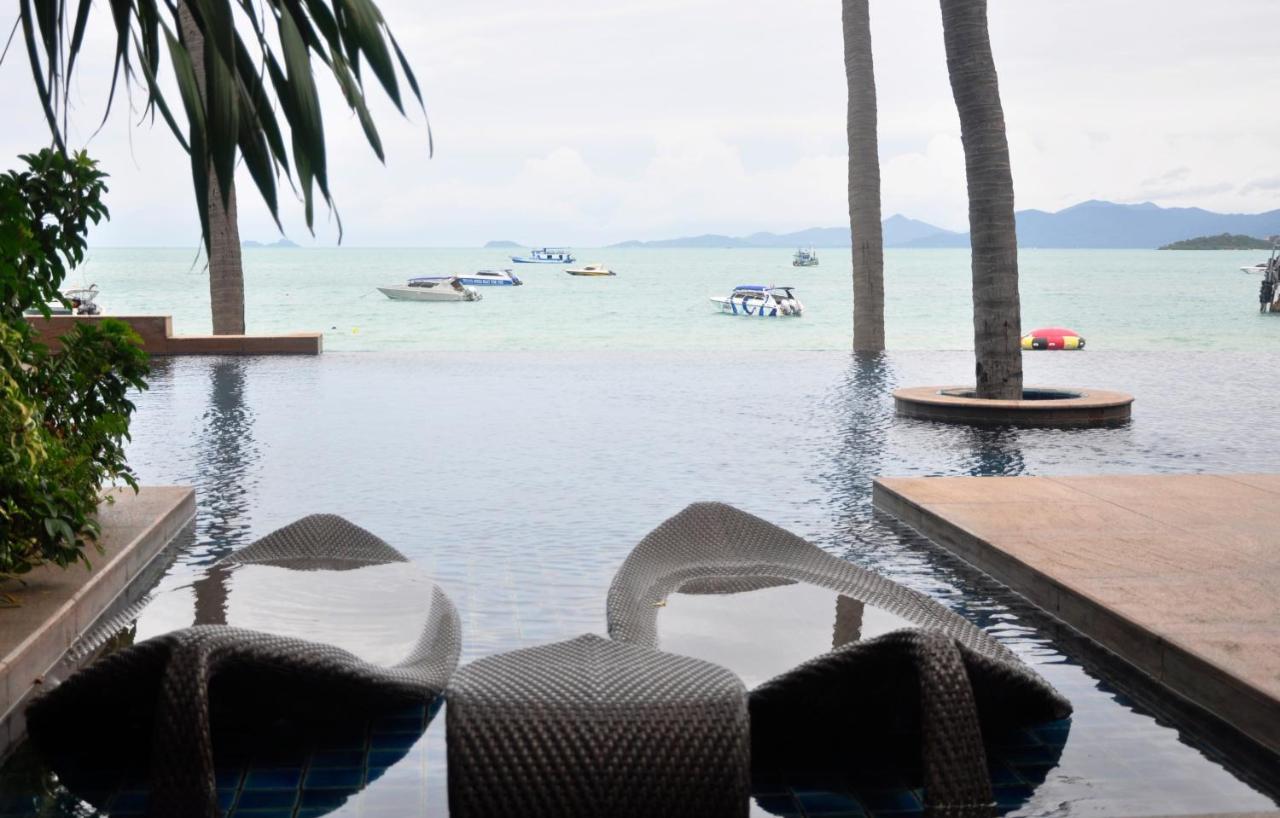 Upni Duniya - Luxury, Beachfront 9-Suites Villa バンラック・ビーチ エクステリア 写真